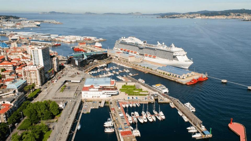 Vivienda Proxima A La Puerta Del Sol Vigo Apartment Екстериор снимка